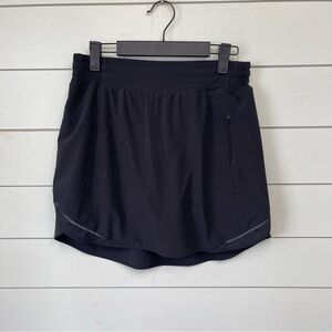 Lululemon hotty hot high rise skirt black women’s size 8 LONG